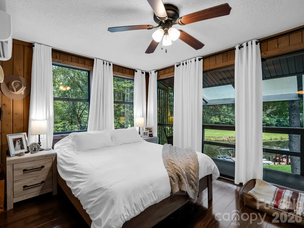 45 Lakeside Villas Drive Brevard, NC 28712