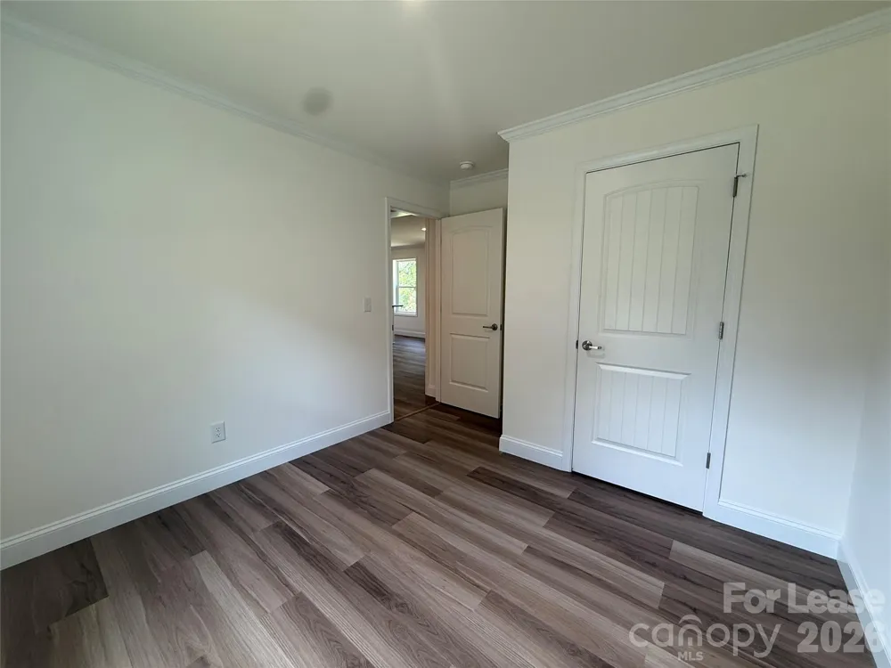 204 Oscelake Way Hendersonville, NC 28739