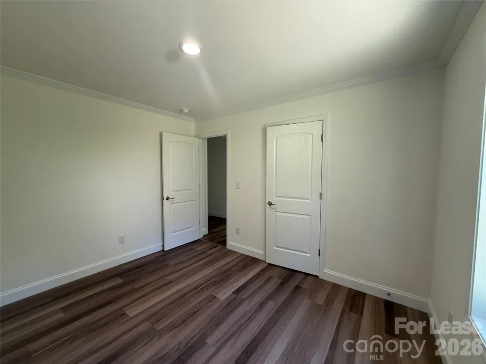 204 Oscelake Way Hendersonville, NC 28739