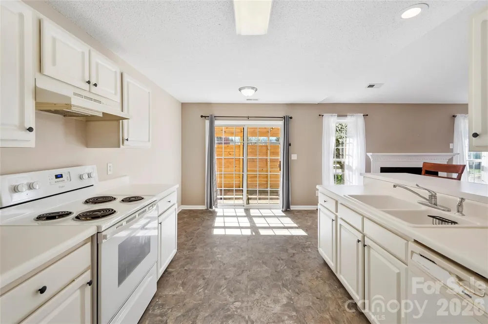 279 Stonehollow Road Fletcher, NC 28732