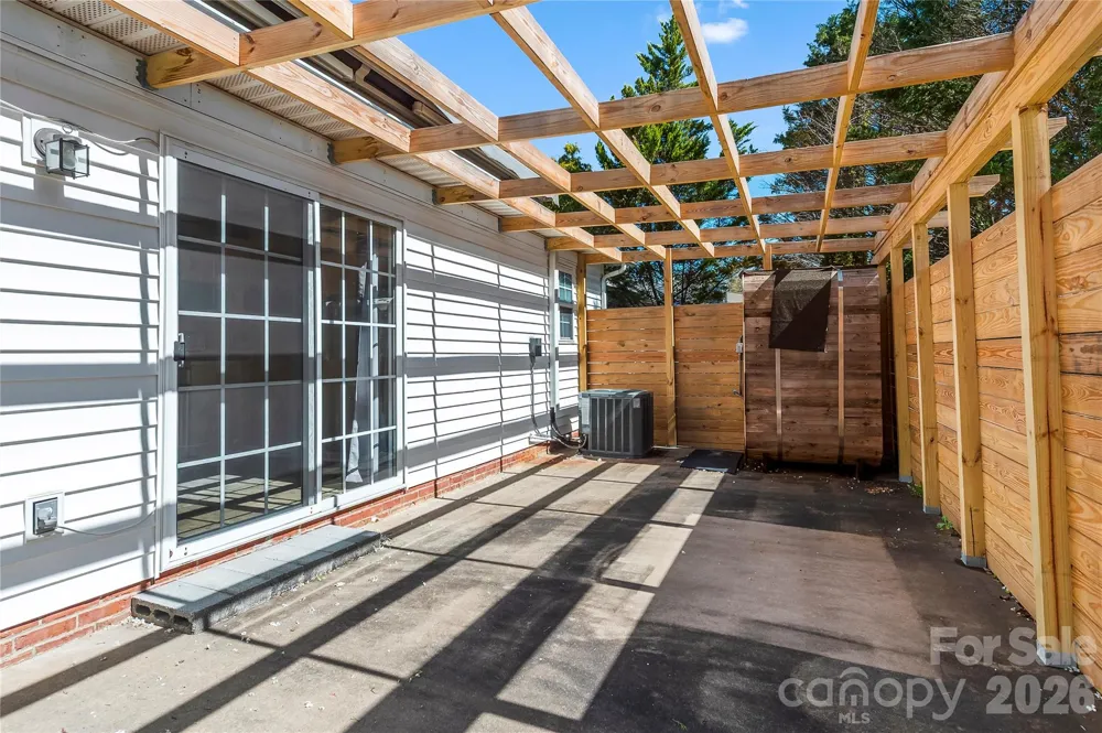279 Stonehollow Road Fletcher, NC 28732