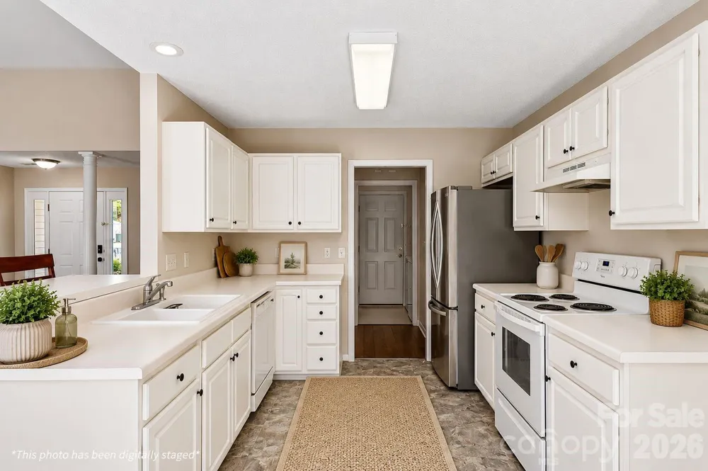 279 Stonehollow Road Fletcher, NC 28732
