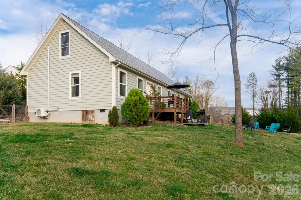65 Owenby Road Candler, NC 28715