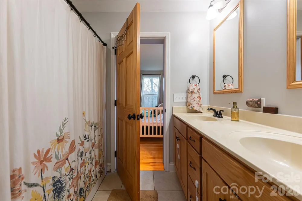 65 Owenby Road Candler, NC 28715