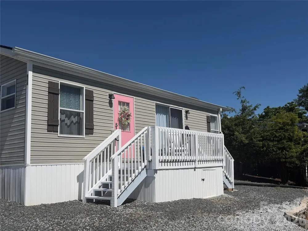 166 Eagle Drive New London, NC 28127