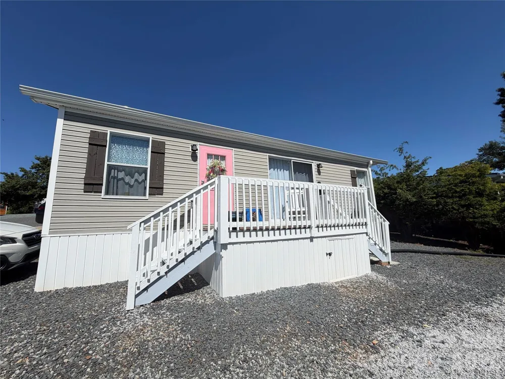 166 Eagle Drive New London, NC 28127