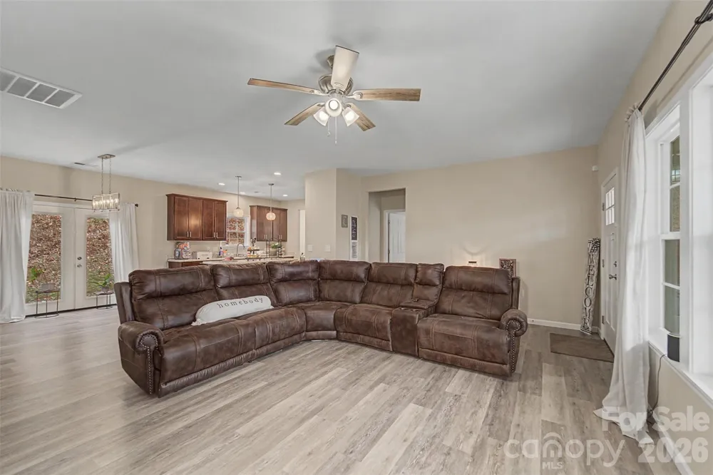 201 Woodhaven Estates Sylva, NC 28779
