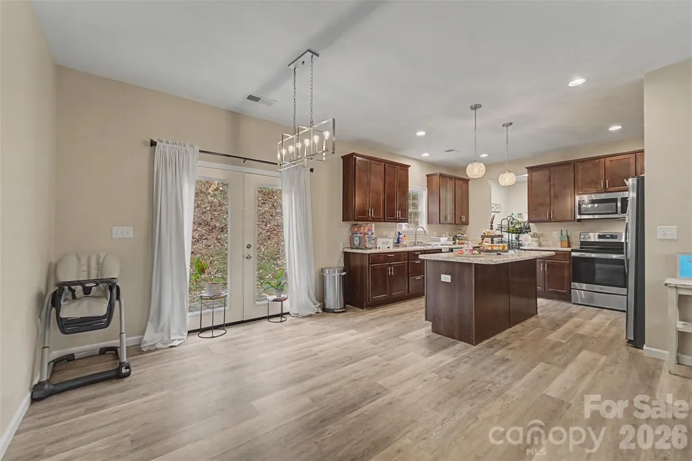 201 Woodhaven Estates Sylva, NC 28779