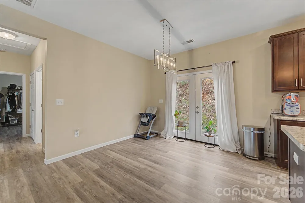 201 Woodhaven Estates Sylva, NC 28779