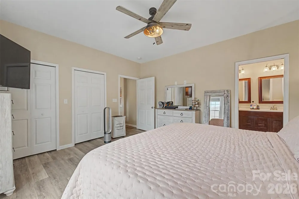 201 Woodhaven Estates Sylva, NC 28779