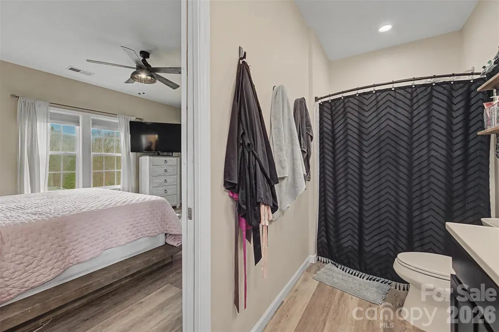 201 Woodhaven Estates Sylva, NC 28779