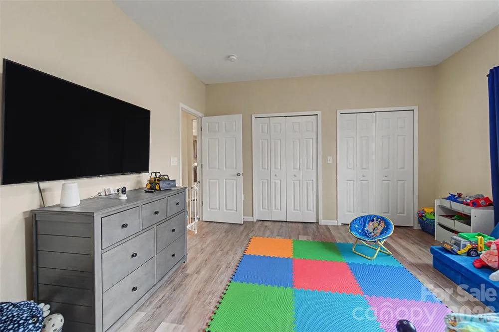 201 Woodhaven Estates Sylva, NC 28779