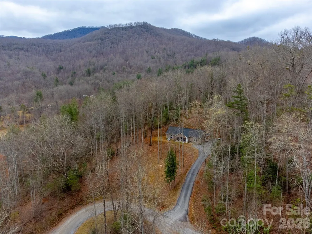 201 Woodhaven Estates Sylva, NC 28779