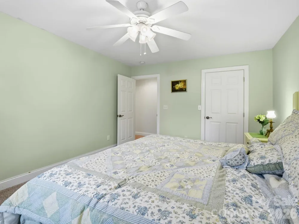 220 Jonathan Creek Drive Etowah, NC 28729