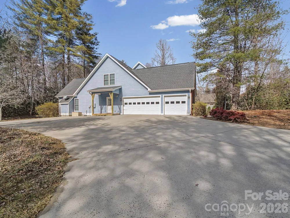 220 Jonathan Creek Drive Etowah, NC 28729