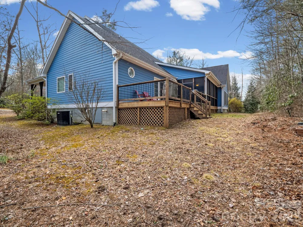 220 Jonathan Creek Drive Etowah, NC 28729