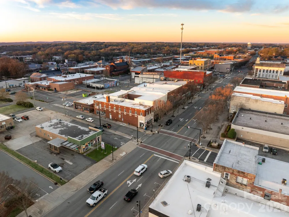 121 Main Street Lexington, NC 27292