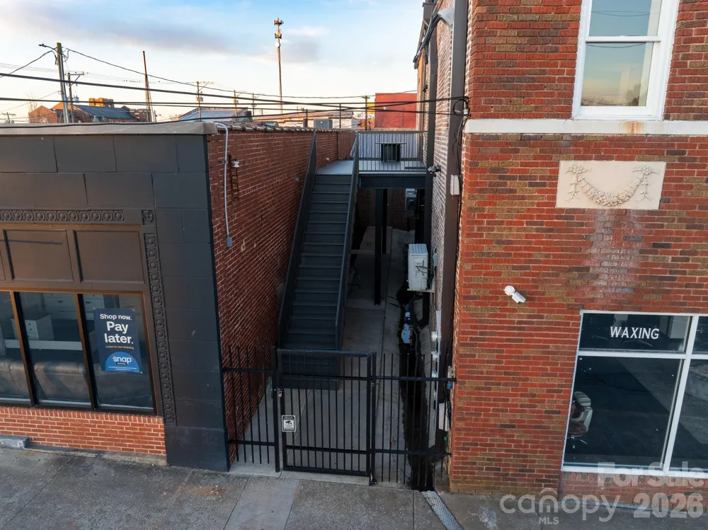 121 Main Street Lexington, NC 27292