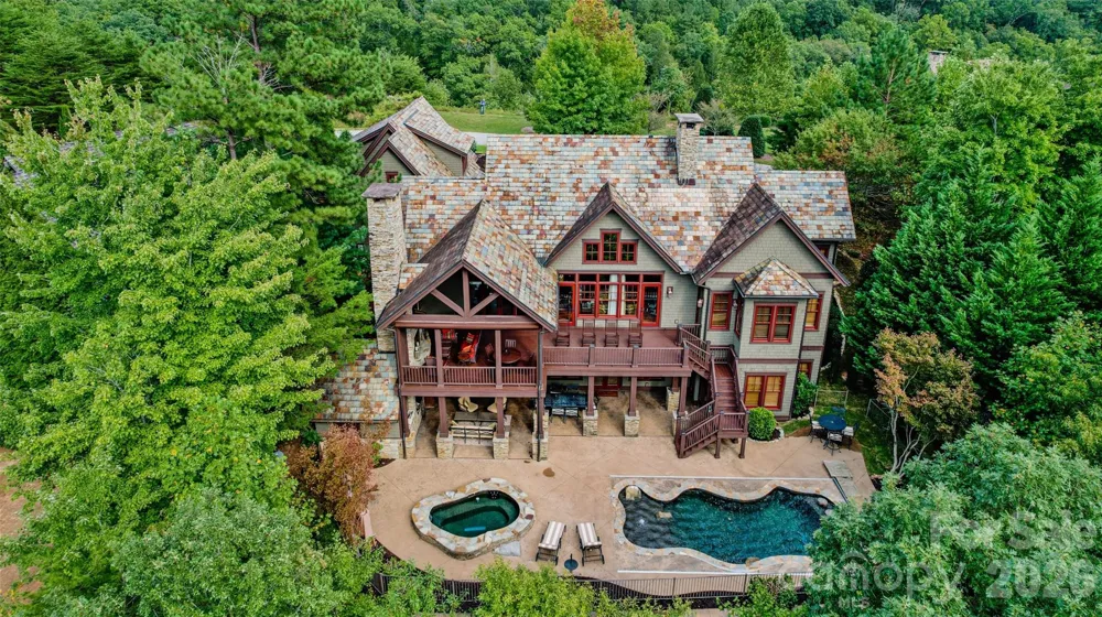 538 Chestertown Drive Mill Spring, NC 28756