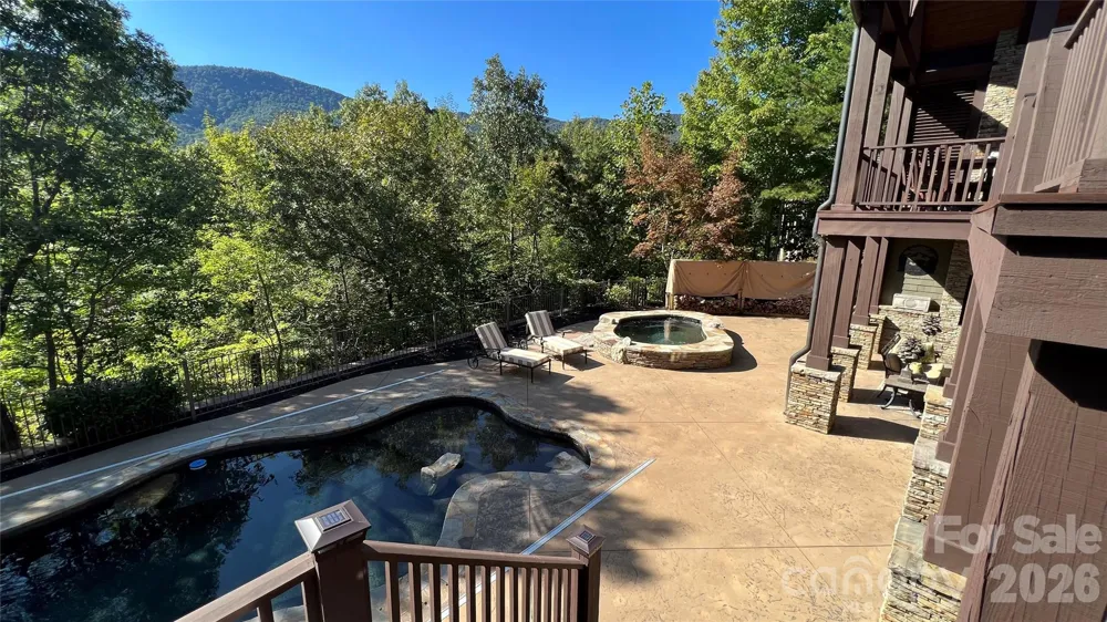 538 Chestertown Drive Mill Spring, NC 28756