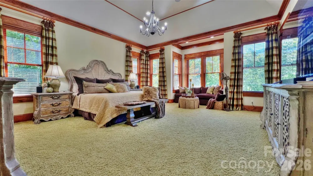 538 Chestertown Drive Mill Spring, NC 28756