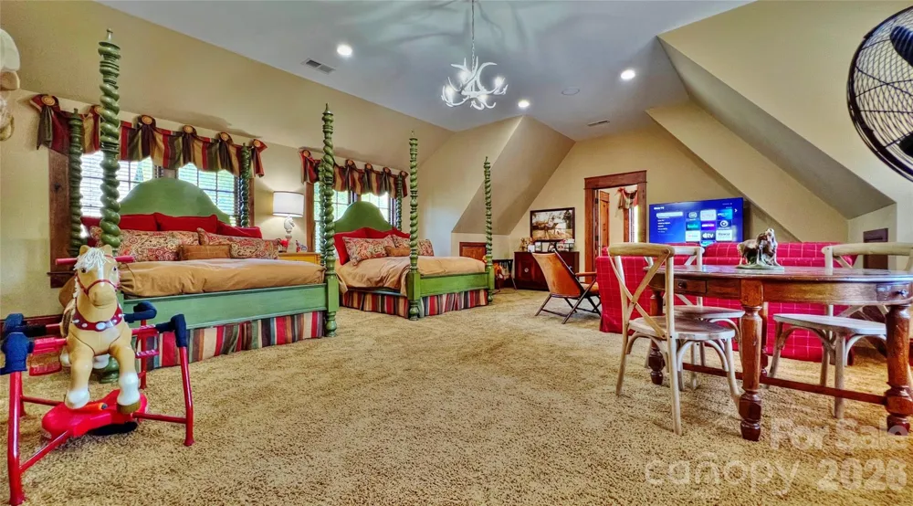 538 Chestertown Drive Mill Spring, NC 28756