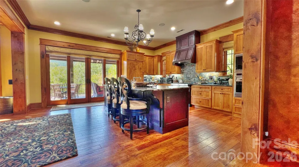 538 Chestertown Drive Mill Spring, NC 28756