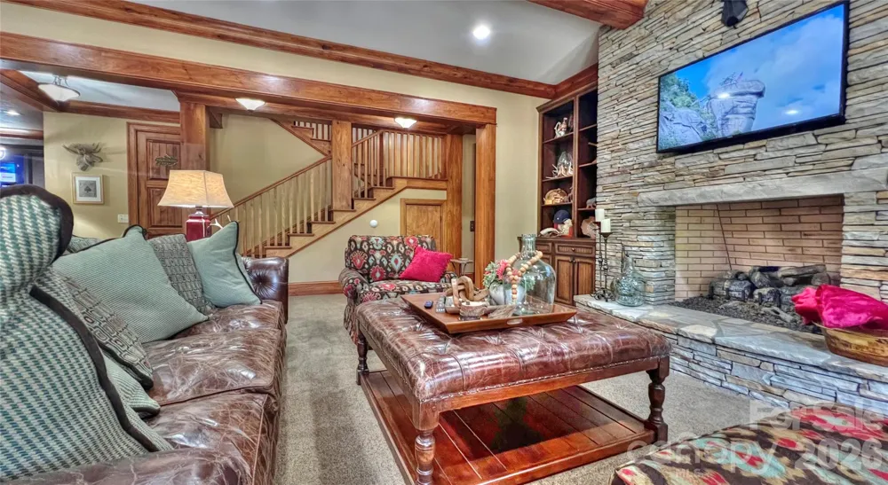 538 Chestertown Drive Mill Spring, NC 28756
