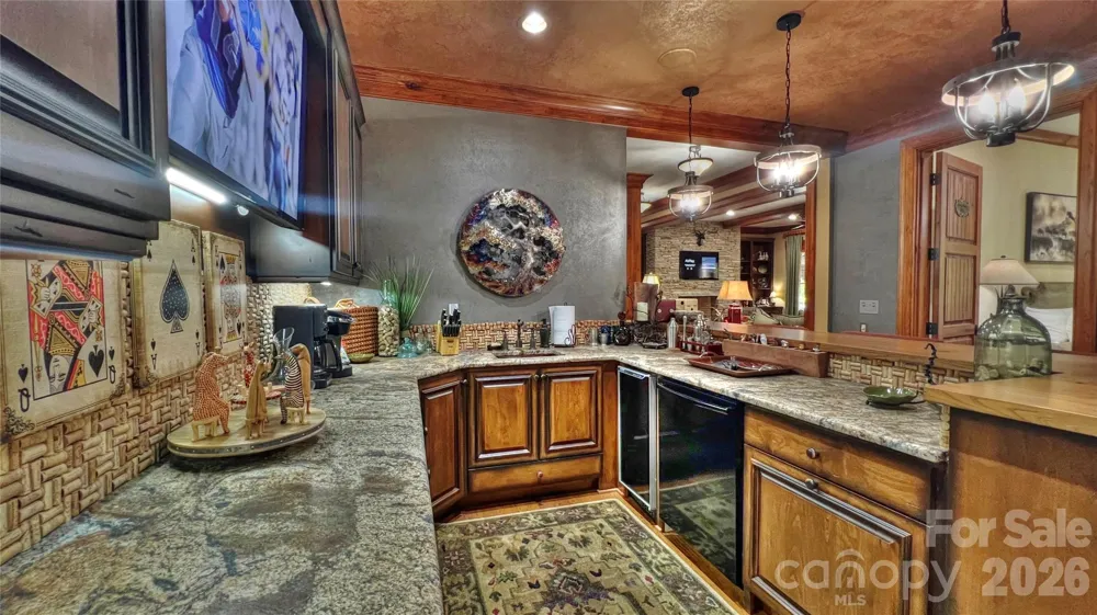 538 Chestertown Drive Mill Spring, NC 28756