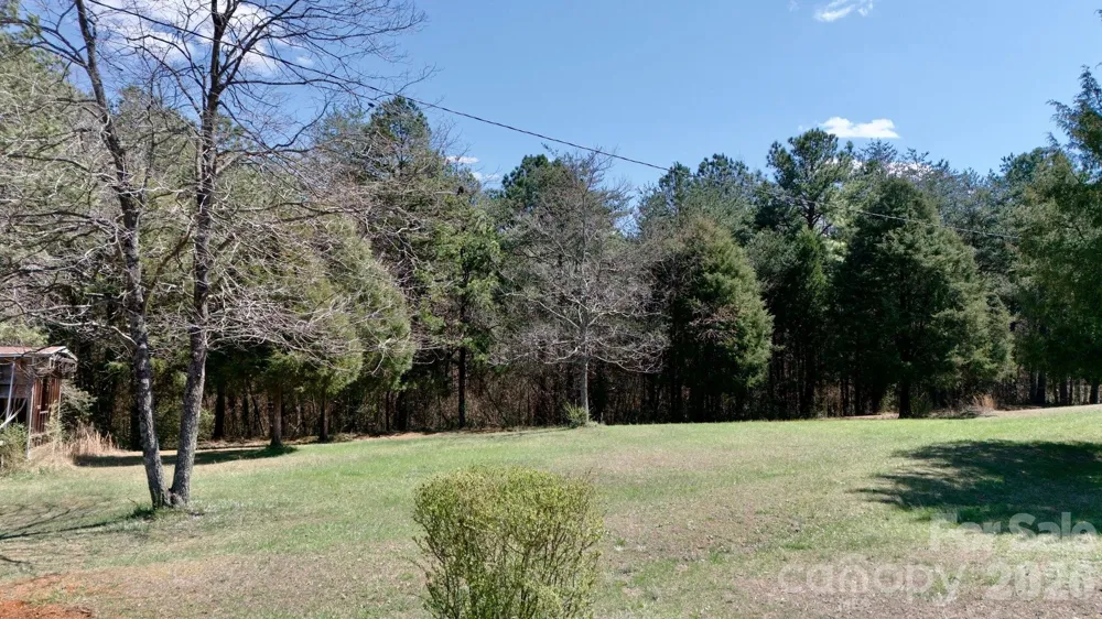 000 Suzanne Lane Statesville, NC 28677