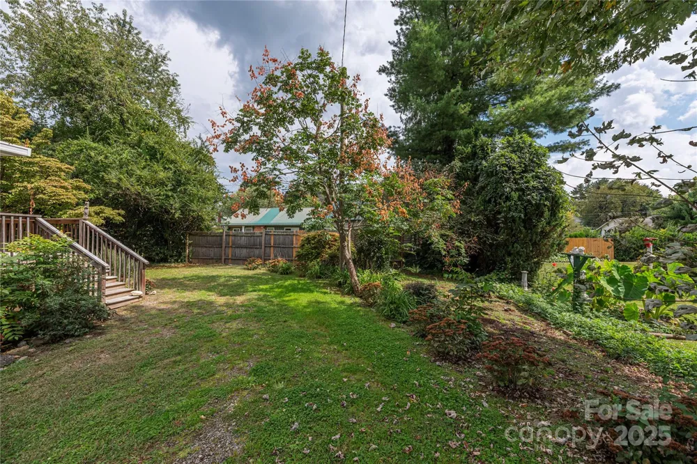 589 Pisgah Drive Canton, NC 28716