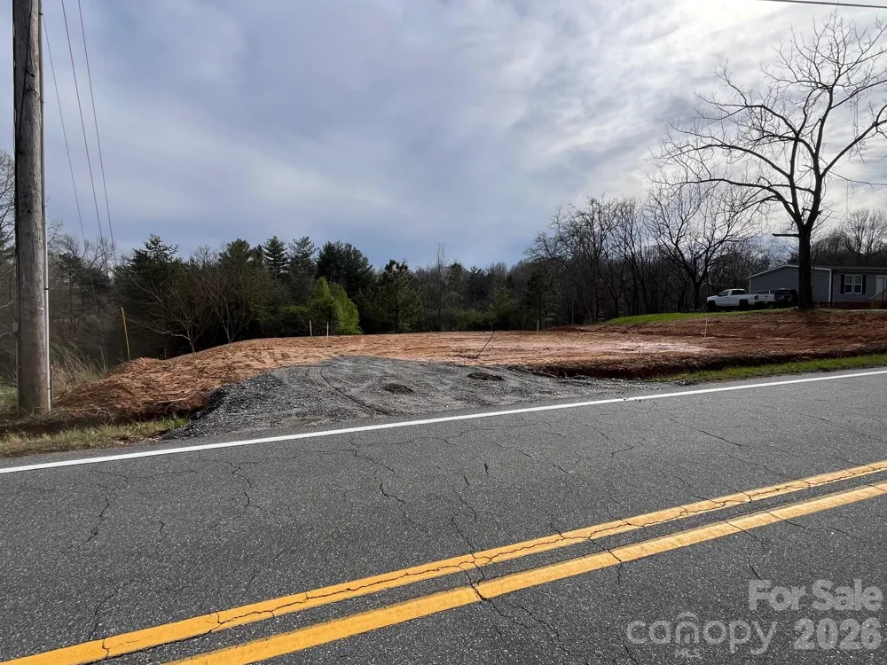1002 Pinnacle Church Road Nebo, NC 28761