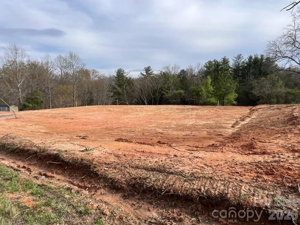 1002 Pinnacle Church Road Nebo, NC 28761