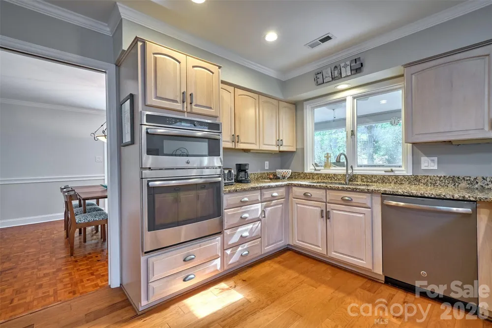 31 Fairway Ridge Lake Wylie, SC 29710