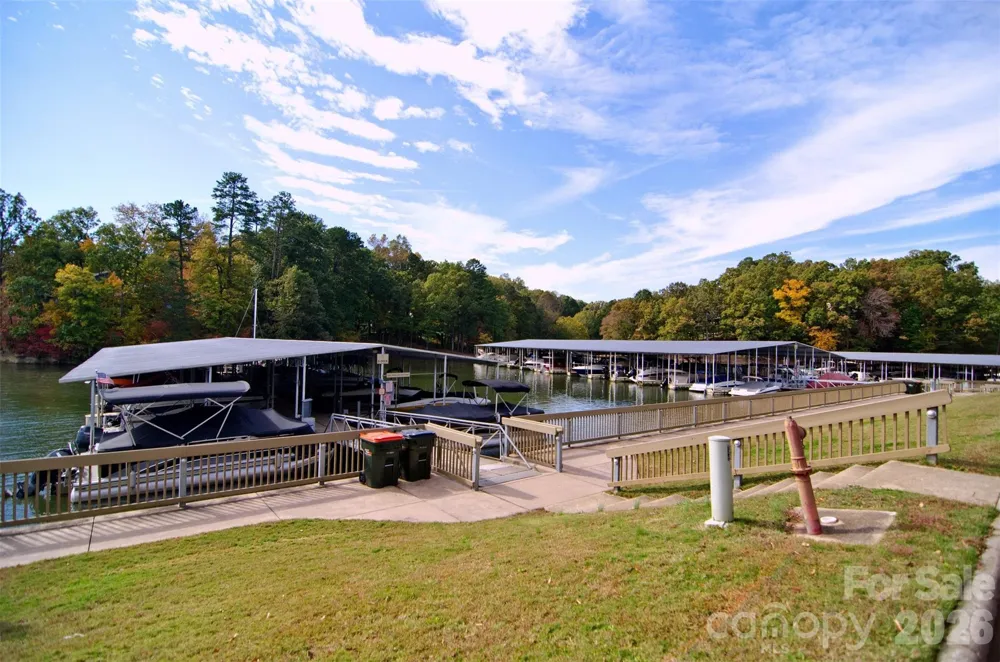 31 Fairway Ridge Lake Wylie, SC 29710