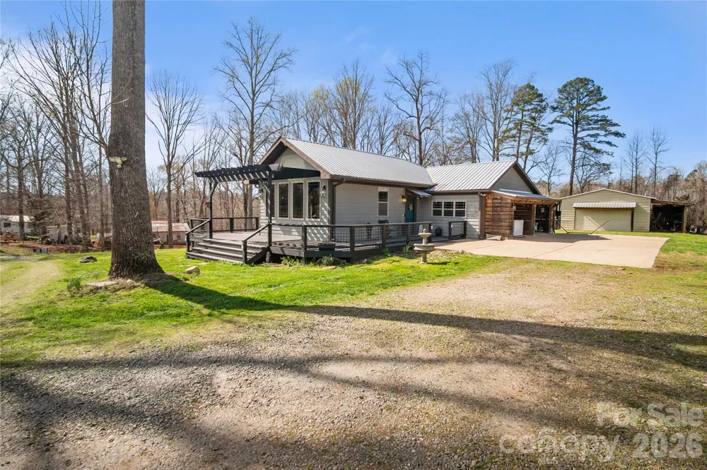 4107 Sandy Plains Road Tryon, NC 28782