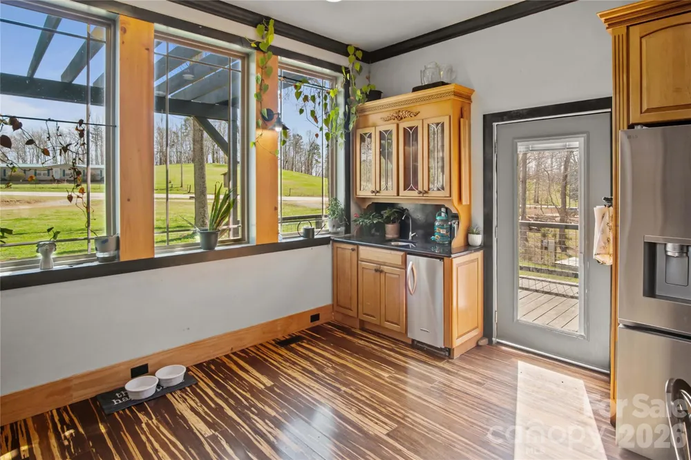 4107 Sandy Plains Road Tryon, NC 28782