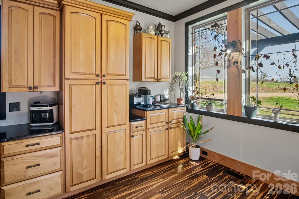 4107 Sandy Plains Road Tryon, NC 28782