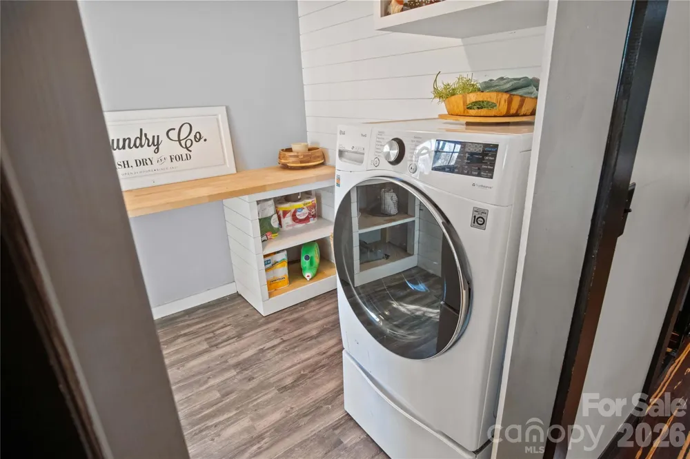 4107 Sandy Plains Road Tryon, NC 28782