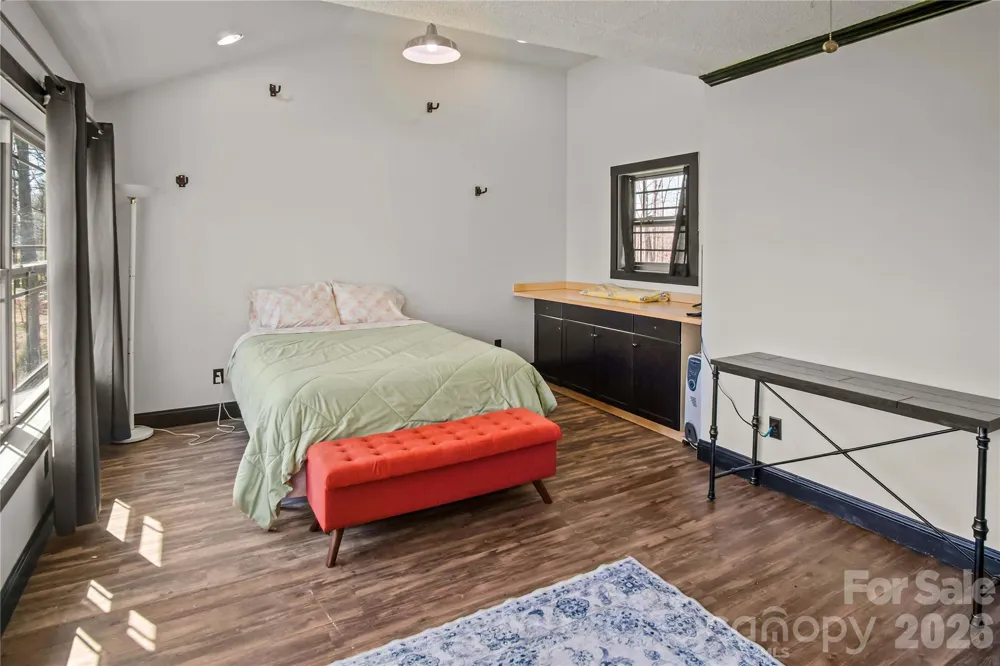 4107 Sandy Plains Road Tryon, NC 28782