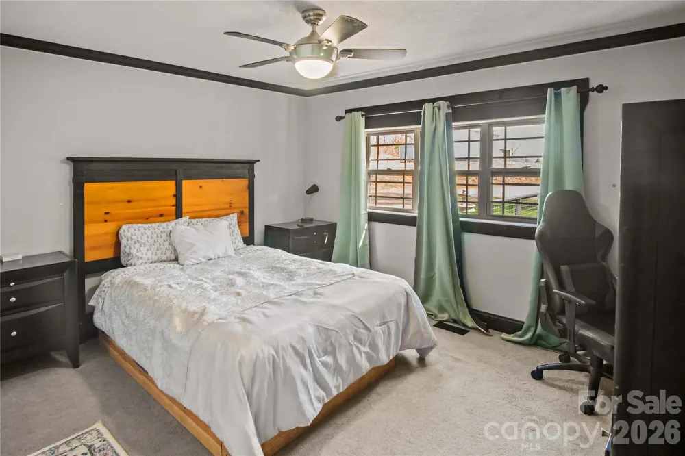 4107 Sandy Plains Road Tryon, NC 28782