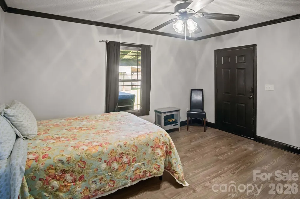 4107 Sandy Plains Road Tryon, NC 28782