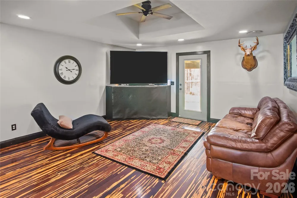 4107 Sandy Plains Road Tryon, NC 28782