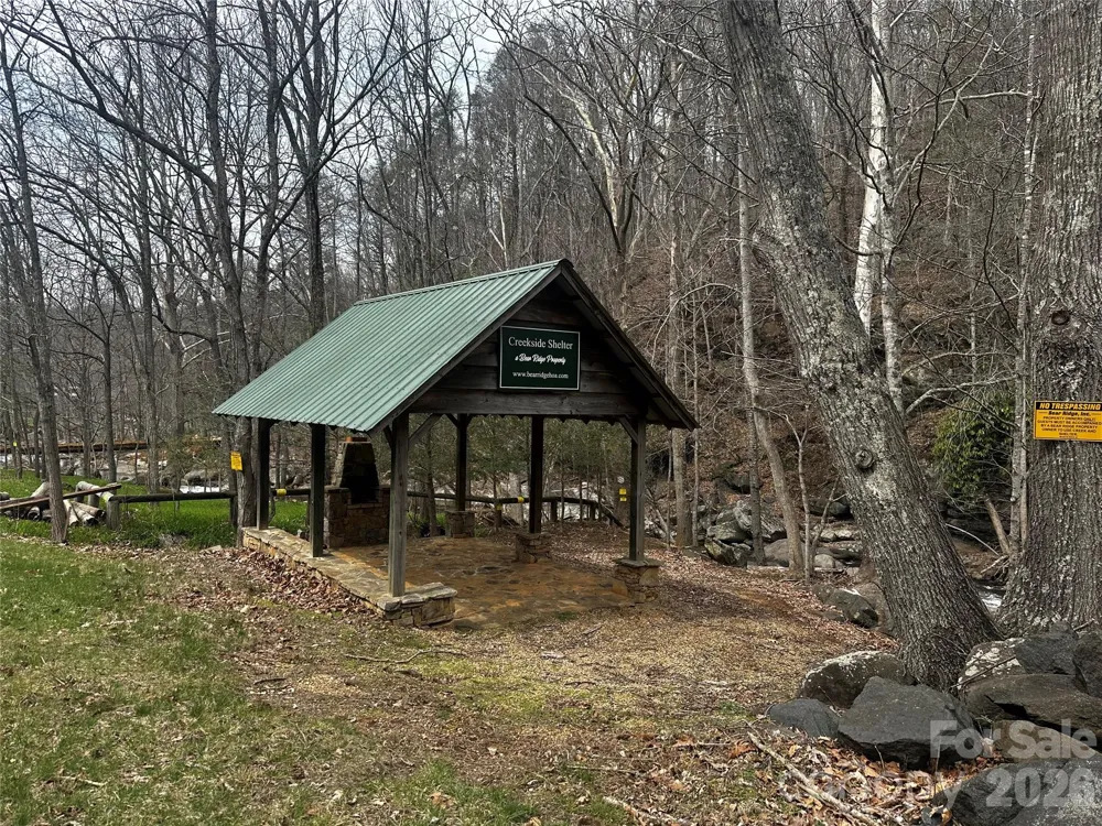 00 Bear Ridge Road Bakersville, NC 28705