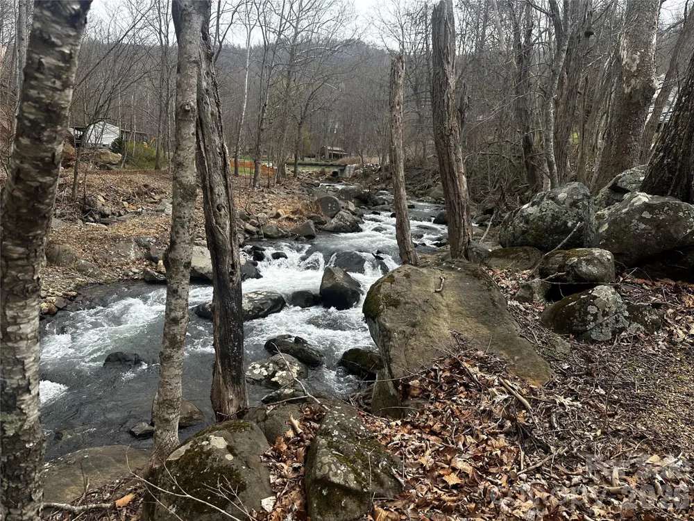 00 Bear Ridge Road Bakersville, NC 28705
