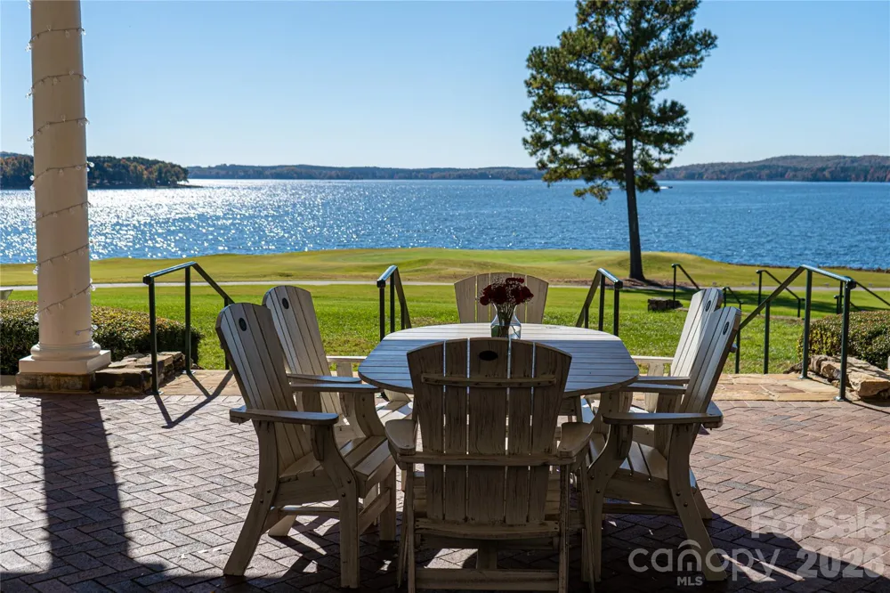 223 Millingport Lane New London, NC 28127