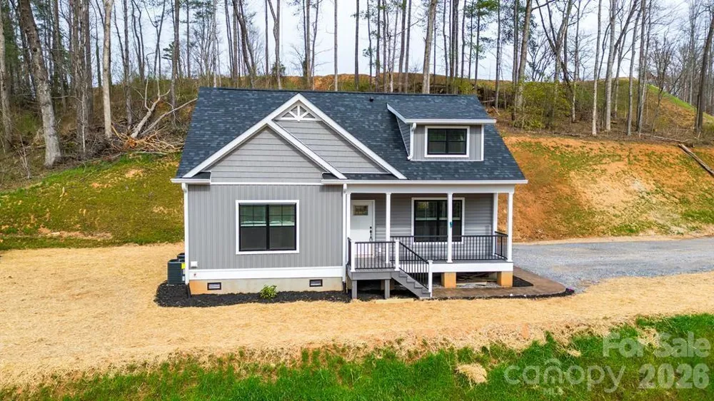 67 Patterson Drive Dillsboro, NC 28725