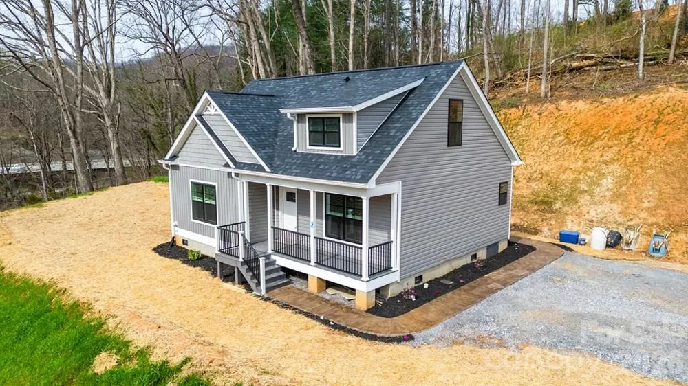 67 Patterson Drive Dillsboro, NC 28725