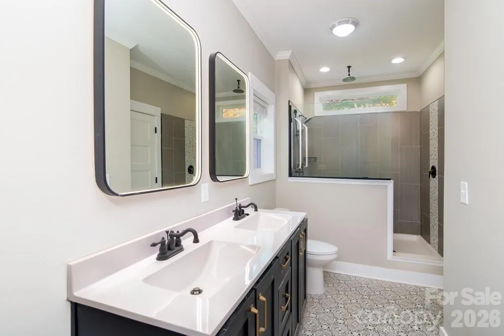 67 Patterson Drive Dillsboro, NC 28725