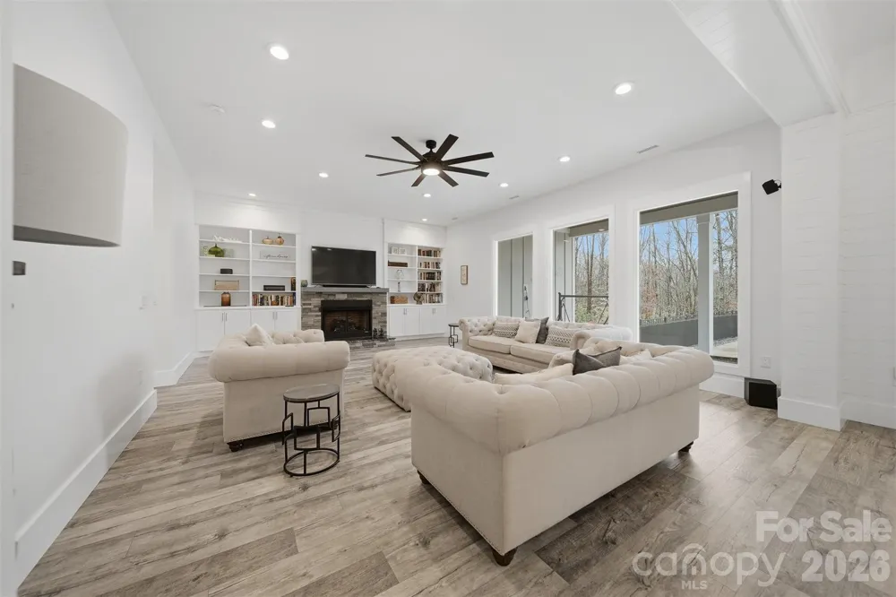 762 River Bend Drive Granite Falls, NC 28630
